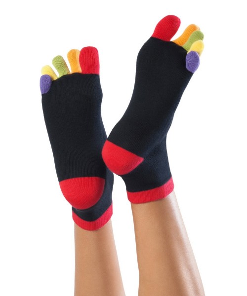 Knitido Rainbow Socken mit bunten Zehen